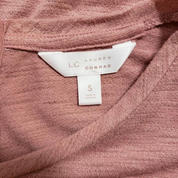 LC Lauren Conrad Blush Lace-Trim Scoop Neck Tee with Back Bow Size Small - Picture 6 of 11